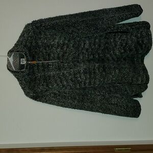 Katydid Pullover